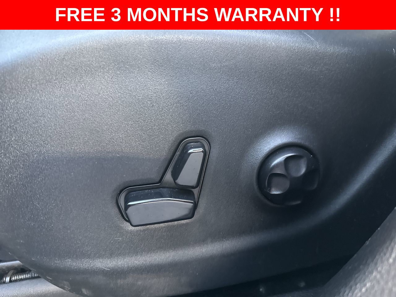 Used 2020 Jeep Cherokee Limited AWD/4WD image 13