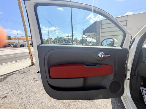 Used 2013 FIAT 500 Pop FWD image 12