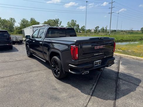 Certified 2023 GMC Sierra 1500 Denali w/ Denali Reserve Package AWD/4WD image 5