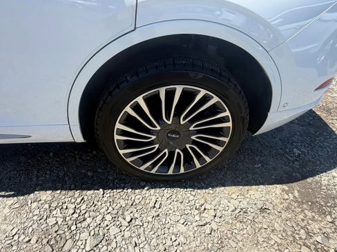 Used 2020 Lincoln Corsair Reserve w/ Equipment Group 201A AWD/4WD image 9