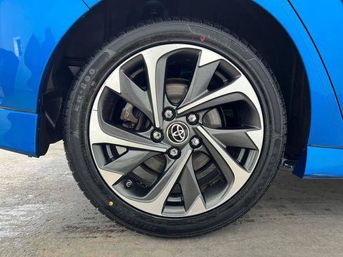 Used 2017 Toyota Corolla iM w/ All-Weather Mat Package FWD image 30