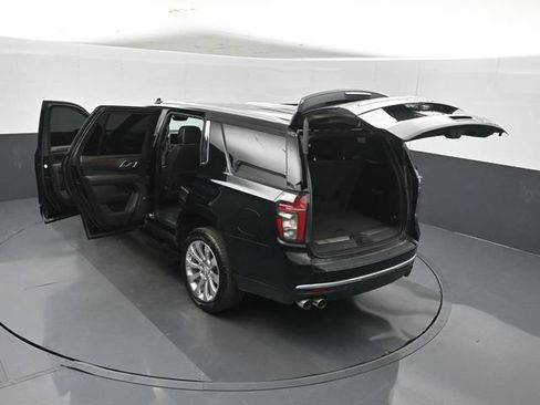 Used 2022 Chevrolet Tahoe Premier AWD/4WD image 62
