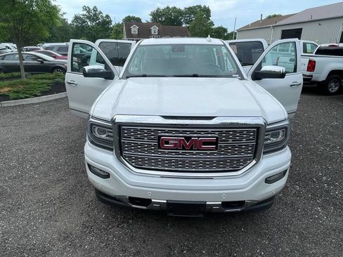 Used 2017 GMC Sierra 1500 Denali AWD/4WD image 30