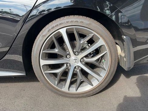 Certified 2024 Honda Civic Touring image 12