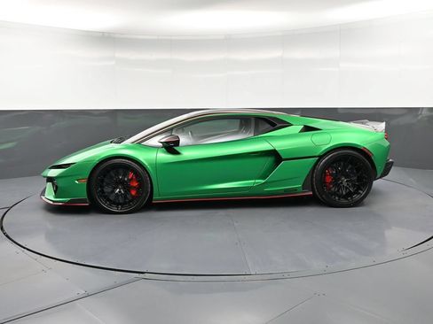 Used 2026 Lamborghini Temerario AWD/4WD image 2