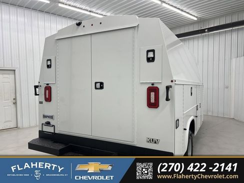 New 2026 Chevrolet Express 3500 w/ Power Convenience Package image 3