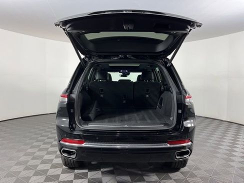 Used 2023 Jeep Grand Cherokee Overland image 52