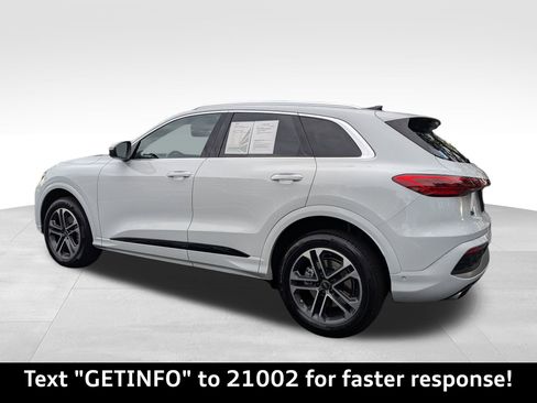 Used 2025 Audi Q5 Premium Plus w/ Premium Plus image 6