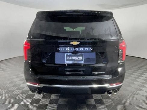 New 2025 Chevrolet Suburban Premier image 5