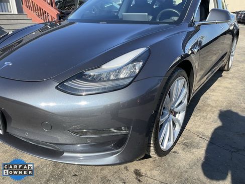 Used 2018 Tesla Model 3 Performance image 88