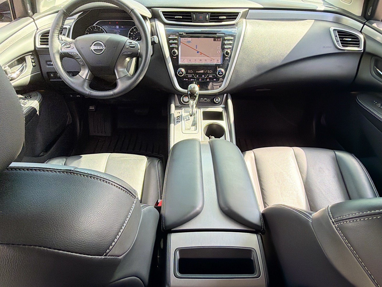 Used 2024 Nissan Murano SL AWD/4WD image 9