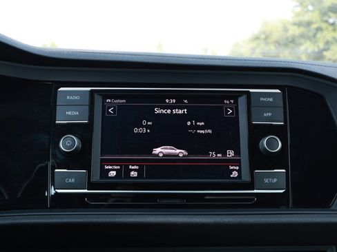 Used 2019 Volkswagen Jetta GLI FWD image 16