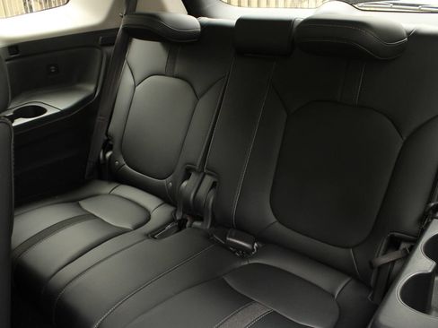 Used 2025 Honda Pilot EX-L image 21