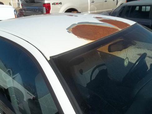 Used 1999 Chevrolet Monte Carlo LS w/ Preferred Equipment Group 1 image 5