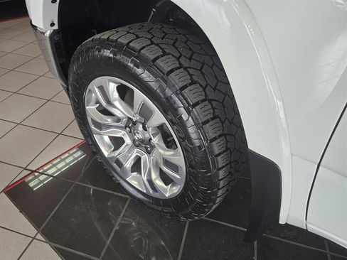 Used 2023 RAM 1500 Limited AWD/4WD image 43