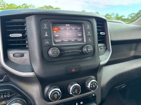 Used 2020 RAM 1500 Big Horn AWD/4WD image 23