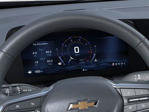 New 2026 Chevrolet Equinox LT w/ Safety and Technology Package AWD/4WD image 18