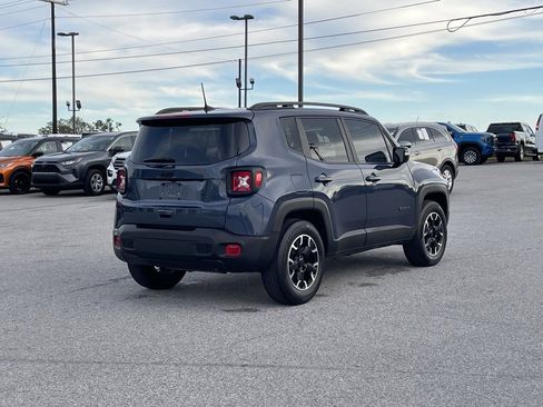 Used 2023 Jeep Renegade Latitude image 7