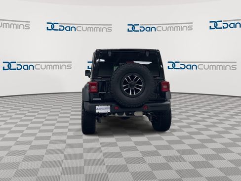 Used 2026 Jeep Wrangler Unlimited Rubicon 392 w/ Quick Order Package 27X Moab AWD/4WD image 7