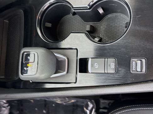 Used 2023 Nissan Rogue SV FWD image 20