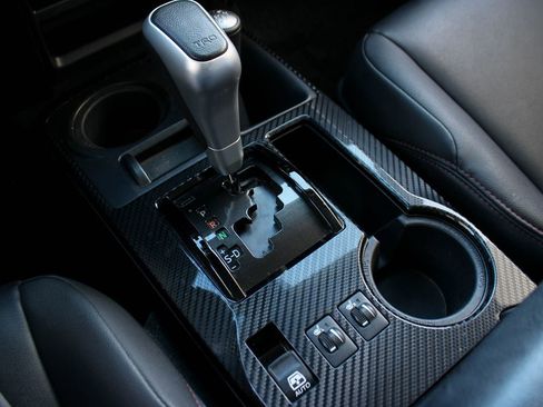 Used 2023 Toyota 4Runner TRD Off-Road Premium w/ Off Road Premium Plus Package image 31