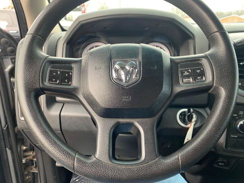 Used 2013 RAM 1500 Express AWD/4WD image 18