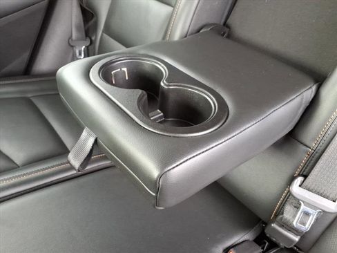 Used 2020 Chevrolet Equinox Premier image 35