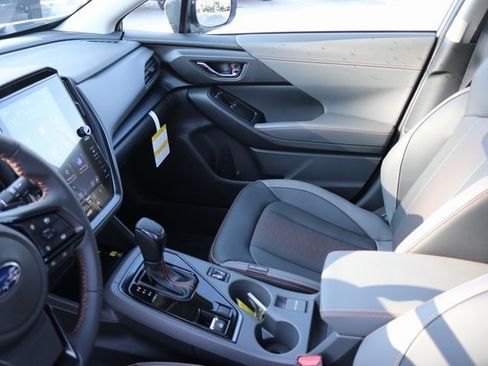 Used 2025 Subaru Crosstrek 2.5i Limited w/ Crosstrek Mirror Package image 24
