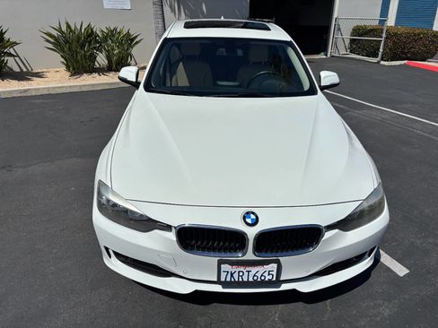 Used 2015 BMW 320i Sedan RWD image 8