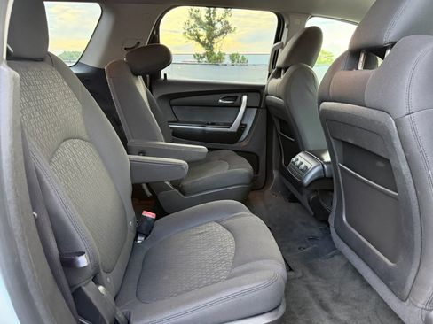 Used 2012 GMC Acadia SLE AWD/4WD image 20