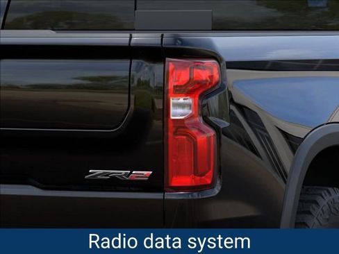 New 2026 Chevrolet Silverado 1500 ZR2 AWD/4WD image 12