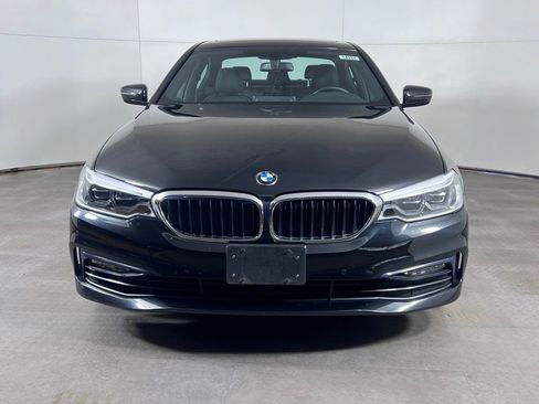 Used 2017 BMW 540i xDrive image 10