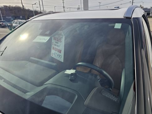 Used 2022 Toyota Highlander Platinum image 31