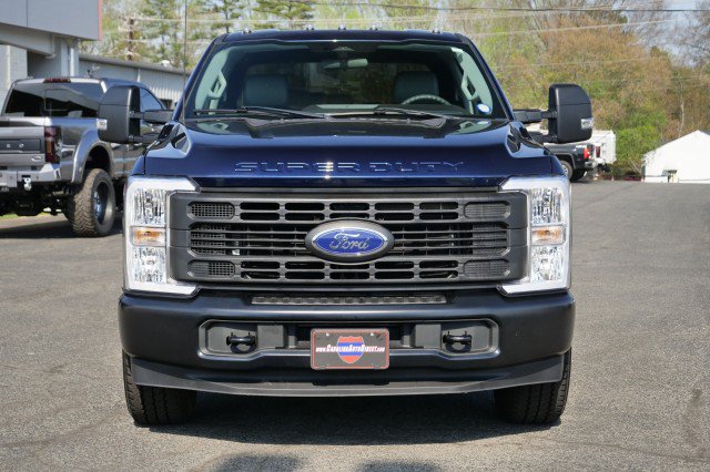 Used 2024 Ford F350 XL RWD image 5