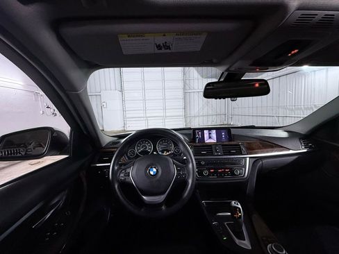 Used 2013 BMW 335i xDrive Sedan image 16