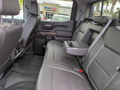 Certified 2019 GMC Sierra 1500 SLT w/ SLT Premium Plus Package image 17