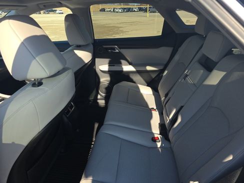 Used 2022 Lexus RX 350 350 4D Sport Utility image 10