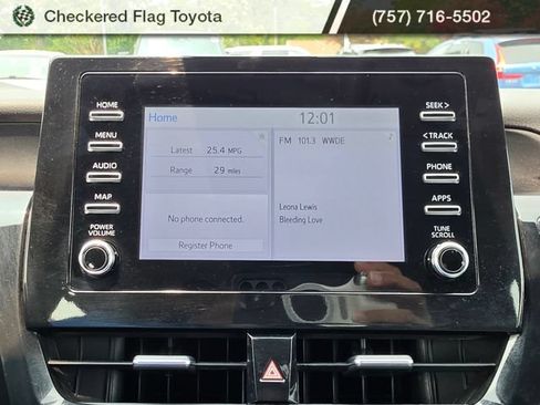 Used 2024 Toyota Camry SE FWD image 15