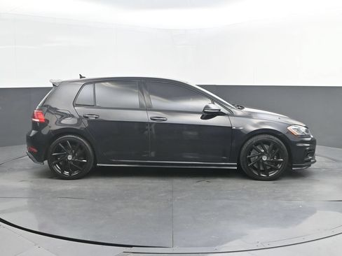 Used 2018 Volkswagen Golf R 4-Door AWD/4WD image 8