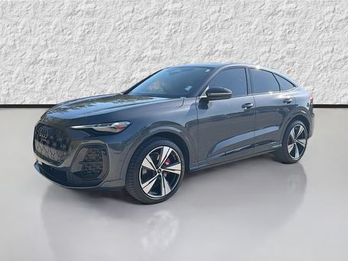 Used 2025 Audi SQ5 Premium Plus AWD/4WD image 7