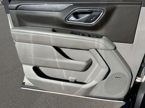 Used 2023 GMC Yukon SLT image 22