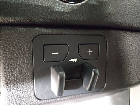 New 2026 Toyota Tundra SR5 AWD/4WD image 24