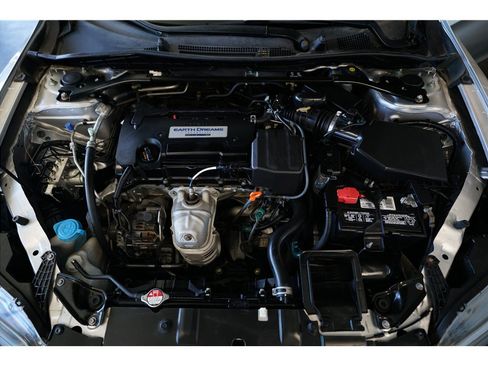 Used 2015 Honda Accord EX-L image 10