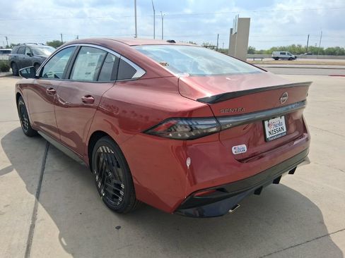New 2026 Nissan Sentra SR w/ SR Premium Package FWD image 5