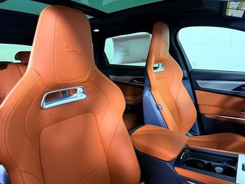 Certified 2026 Jaguar F-PACE R-Dynamic S image 40