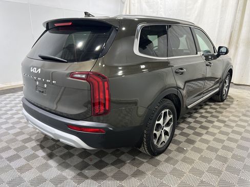 Used 2022 Kia Telluride EX AWD/4WD image 3
