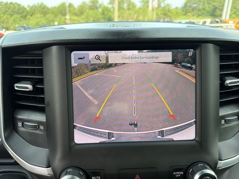Used 2022 RAM 1500 Big Horn AWD/4WD image 29