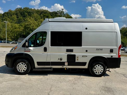 Used 2021 RAM ProMaster 1500 w/ Convenience Group FWD image 9