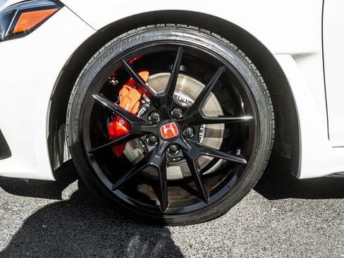 Used 2023 Honda Civic Type R image 33