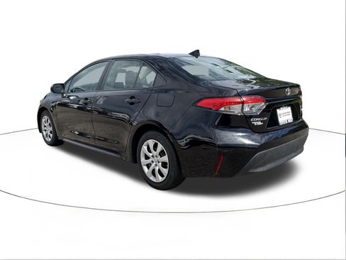 Used 2024 Toyota Corolla LE FWD image 6